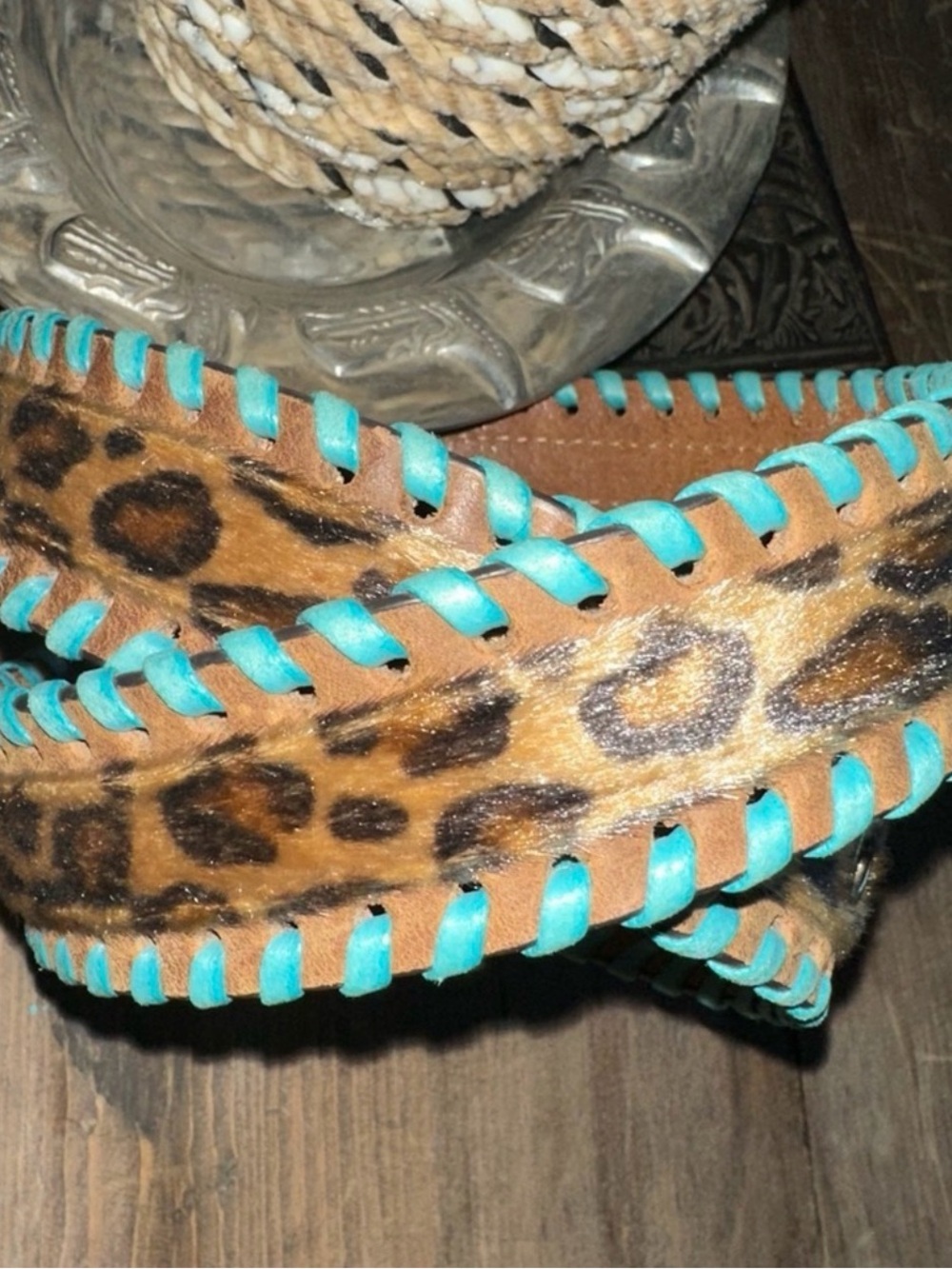 Ariat Leopard HOH Leather Belt with Turquoise Whip Stitch S: Small Length: 35.5"